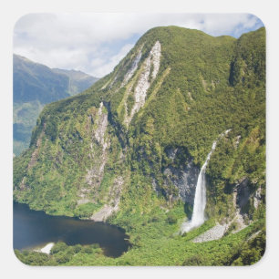 Pegatina Cuadrada Campbells Kingdom, Doubtful Sound, Fiordland
