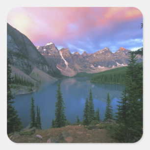 Pegatina Cuadrada Canadá, Alberta, Lago Moraine al amanecer, Banff