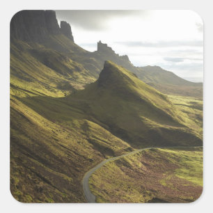 Pegatina Cuadrada Carretera ascendente a The Quiraing, Isla de Skye,