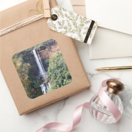 Pegatina Cuadrada Cascada de la naturaleza en las cataratas Fitzroy