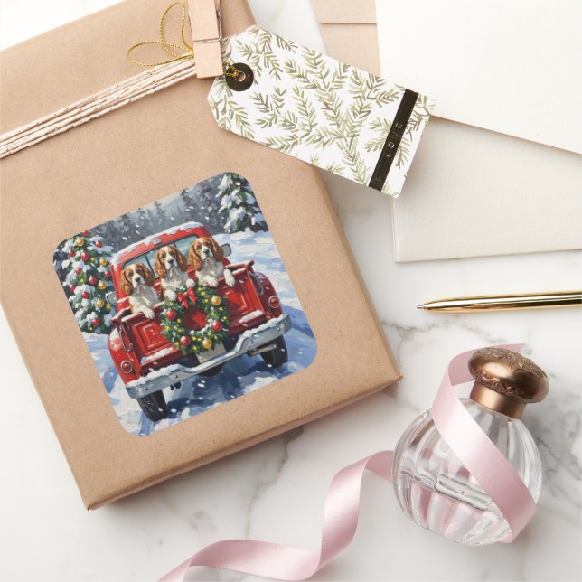 Pegatina Cuadrada Cavalier King Charles Spaniel Christmas Red Truck (Regalar)