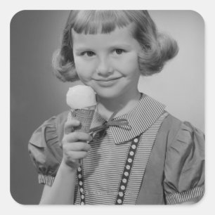 Pegatina Cuadrada Chica que come el helado