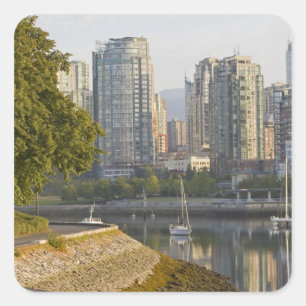 Pegatina Cuadrada Ciclista a lo largo del Sendero Marítimo en el cen