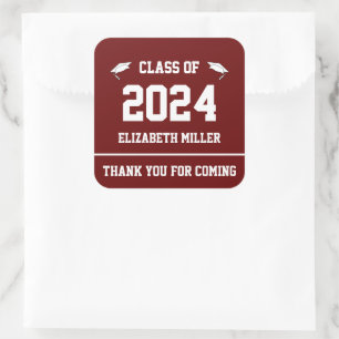 Pegatina Cuadrada Clase de 2024 Favor de graduación en blanco y rojo