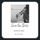 Pegatina Cuadrada CLÁSICO BLANCO Y NEGRO guardar fecha añadir QR nom<br><div class="desc">Diseño para amor de pareja</div>