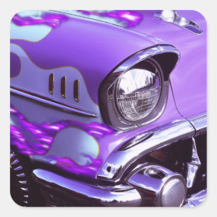 Pegatina Cuadrada Coche clásico: Chevrolet con la capilla llameante