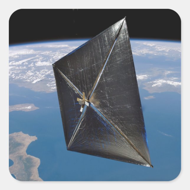 Pegatina Cuadrada Concepto artístico de NanoSail-D en el espacio (Anverso)