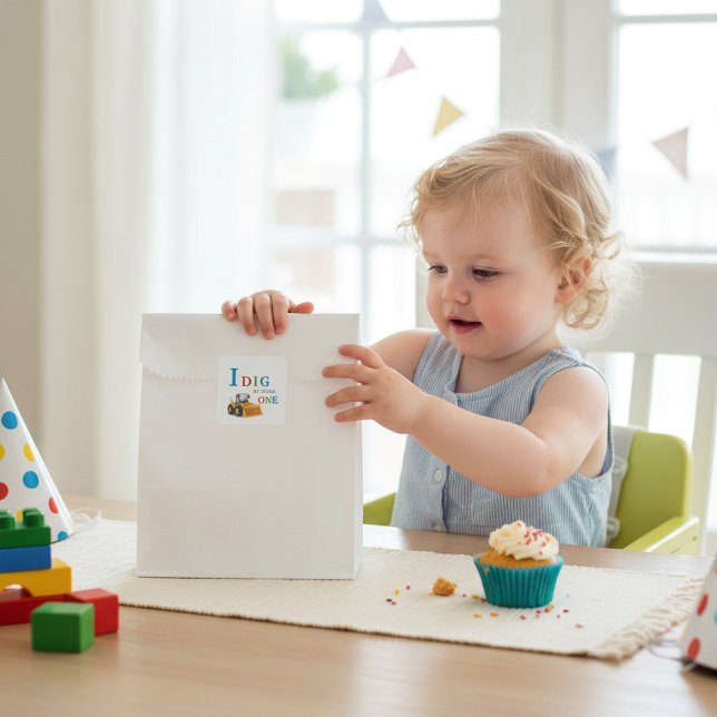 Pegatina Cuadrada Construction Vehicle Digging Being One Birthday  (Subido por el creador)