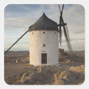 Pegatina Cuadrada Consuegra, molinos de viento antiguos de La Mancha