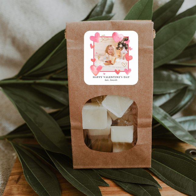 Pegatina Cuadrada Corazón acuático foto de San Valentín (Personalize your Valentine's Day treats this year with these cute pink watercolor heart border.)