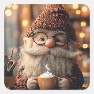 Pegatina Cuadrada Cosmo Gnome disfrutando de una copa de cacao calie