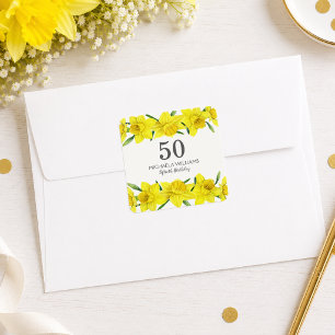Pegatina Cuadrada Cumpleaños 50 con Narciso Acuarela Amarillo
