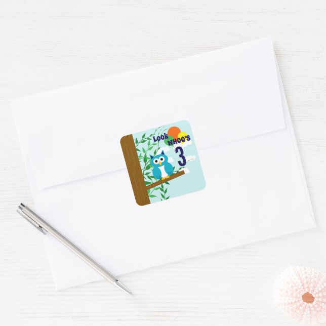 Pegatina Cuadrada Cumpleaños de Owl (Sobre)