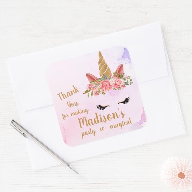 Pegatina Cuadrada Cumpleaños de Pastel Floral Unicornio con Nombre F (Sobre)