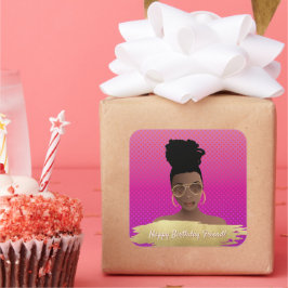 Pegatina Cuadrada Cumpleaños! Mujer negra con tonos de oro magenta
