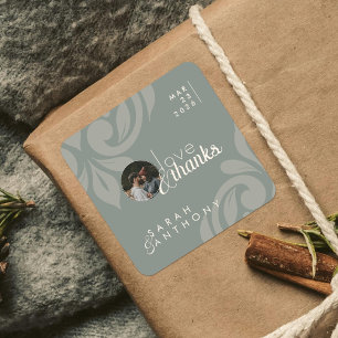 Pegatina Cuadrada Earthy Olive Classic Damask Elegant Photo Boda