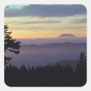Pegatina Cuadrada EE. UU., Washington. Monte St. Helens visto a trav