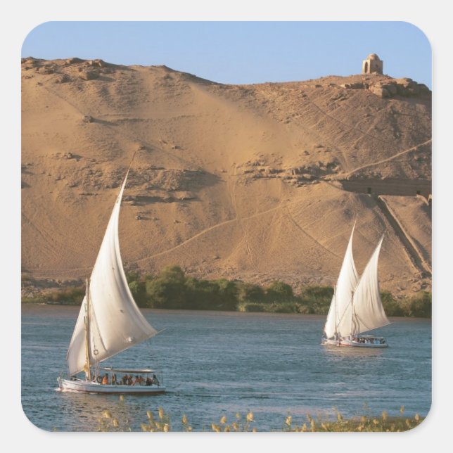 Pegatina Cuadrada Egipto, Asuán, Río Nilo, veleros Felucca, (Anverso)