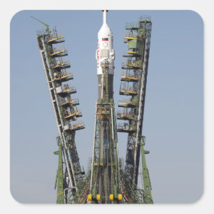 Pegatina Cuadrada El andamio del lanzamiento se aumenta en lugar