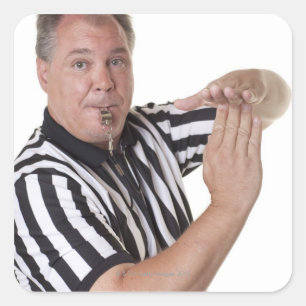 Pegatina Cuadrada El árbitro con tiempo hacia fuera señala y silba