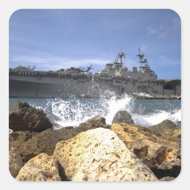 Pegatina Cuadrada El buque de asalto anfibio USS Kearsarge (Anverso)