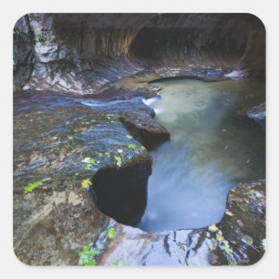 Pegatina Cuadrada El cañón de la ranura del metro