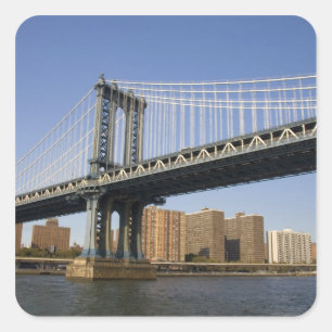 Pegatina Cuadrada El puente de Manhattan que abarca el East River 2