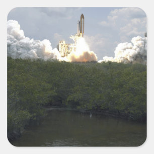 Pegatina Cuadrada El transbordador espacial Atlantis levanta 13