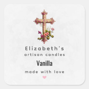 Pegatina Cuadrada Elegante cruz de madera con velas de flores rosas
