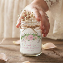 Elegante Fiesta Bohemia de Flores Rosadas