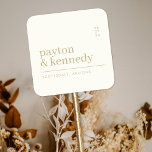 Pegatina Cuadrada Elegante Personalizado Con Evento De Plan Boda De<br><div class="desc">Presentamos nuestro elegante Pegatina personalizado con Boda de nombres Plan Event Square, diseñado para añadir un toque de sofisticación y personalización a su decoración boda. Estos pegatinas, construidos en una paleta de colores atemporales dorados y crema, son elegantes y de clase, perfectos para realzar la papelería y la decoración boda....</div>