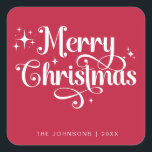 Pegatina Cuadrada Elegante Red Merry Christmas Retro Script Personal<br><div class="desc">¡Difundan alegría por las vacaciones con un pegatina de Navidad retro rojo y blanco morado! Este elegante diseño de moda presenta un guión elegante en una paleta clásica en blanco y negro. Perfecto para añadir un toque festivo a la envoltura de regalo, tarjetas de vacaciones o favores de fiesta. Crea...</div>