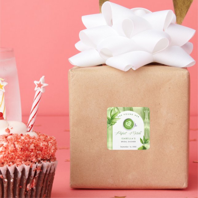 Pegatina Cuadrada Ella Encontró Su Matcha Perfecto Elegante Desayuno (Fiesta)