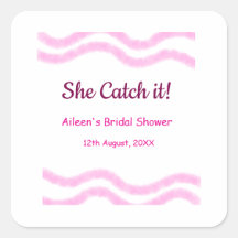 Ella lo atrapó en una espiral rosa líneas de acuar