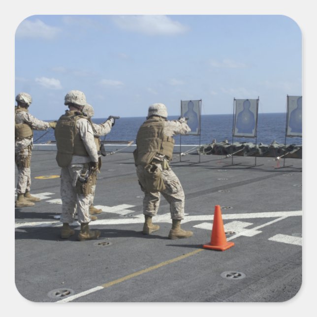 Pegatina Cuadrada Entrenadores de la policía militar con la Berretta (Anverso)