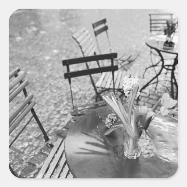 Pegatina Cuadrada Europa, Suiza, Lucerna. Mesa de café exterior (Anverso)