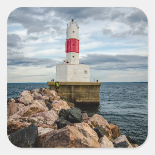 Pegatina Cuadrada Faro del rompeolas del puerto de la isla de