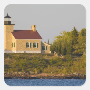 Pegatina Cuadrada Faro en el lago Superior cerca del puerto de Coppe