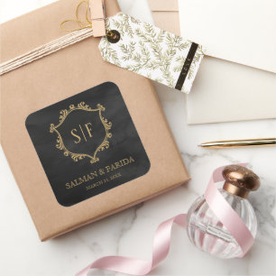 Pegatina Cuadrada Favor de Boda Monograma Black Gold Crest