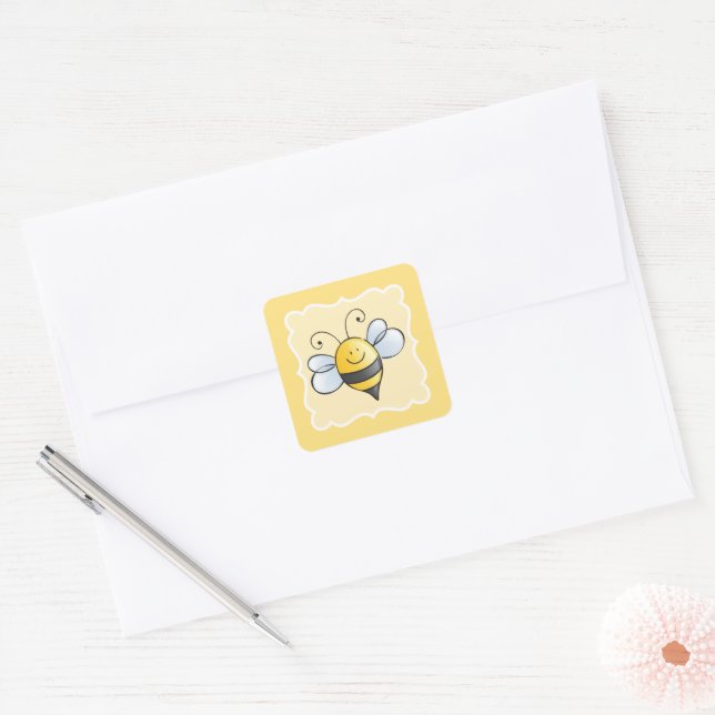 Pegatina Cuadrada Favor de cumpleaños de abeja bumblebee amarilla (Sobre)