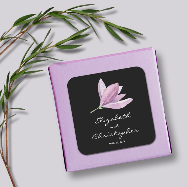 Pegatina Cuadrada Favor de la boda floral de Magnolia en negro (Magnolia Floral Wedding Favor Black Square Stickers)