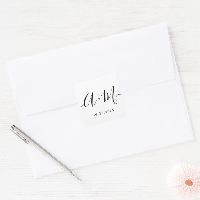 Pegatina Cuadrada Fecha de boda personalizada de script de monograma (Sobre)
