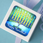 Pegatina Cuadrada Feliz Hanukkah Artsy Turquoise Blue Green Menorah<br><div class="desc">"Feliz Hanukkah". Una foto de primer plano de una brillante, colorida, foto de una margarita azul te ayuda a inaugurar las vacaciones de Hanukkah. Sienta el calor y la alegría de la temporada de vacaciones cada vez que usas este impresionante y colorido pegatina Hanukkah. En mi colección de la tienda...</div>