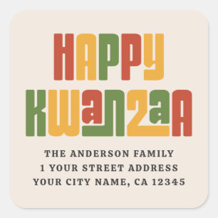 Pegatina Cuadrada Feliz Kwanzaa texto rojo verde amarillo dirección 