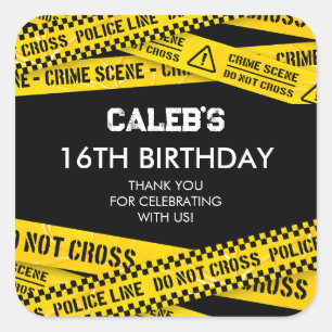 Pegatina Cuadrada Fiesta de Policía con Cintas Amarillas de No Cruza