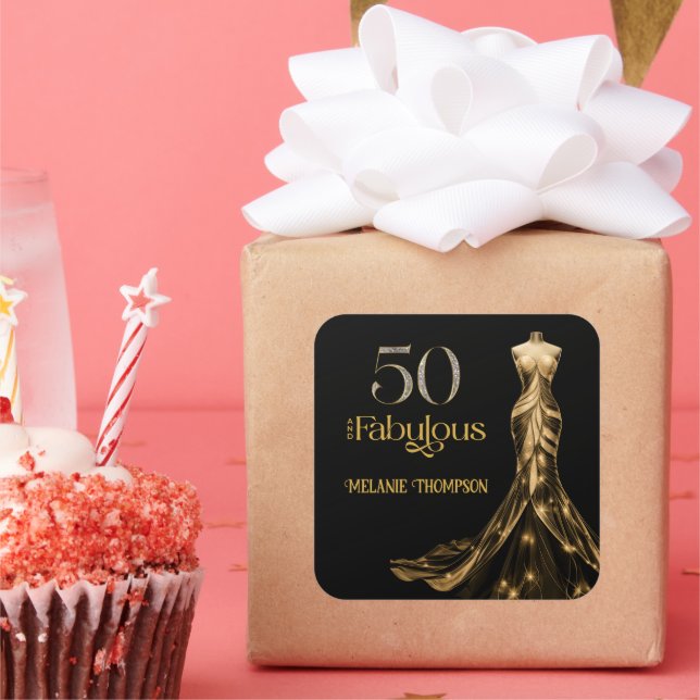 Pegatina Cuadrada Fifty and Fabulous Gold Dress Black 50th Birthday (Fiesta)