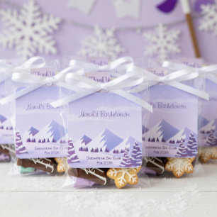 Pegatina Cuadrada Fin de semana de soltera en la montaña de invierno