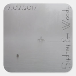 Pegatina Cuadrada Foggy Geese