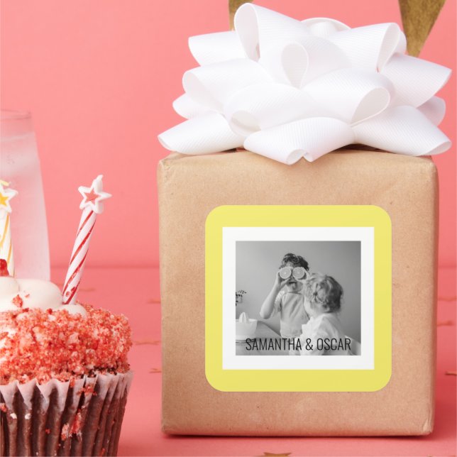 Pegatina Cuadrada Foto familiar moderna Yellow Simple Lovely Gift (Fiesta)