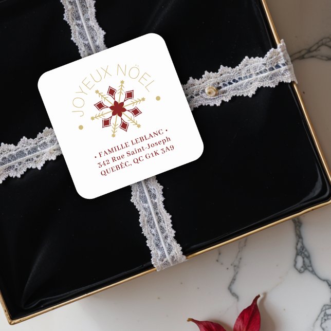 Pegatina Cuadrada French  Sophisticated Gold & Dark Red Snowflake (French Cute Sophisticated Faux Golden & Dark Red Snowflake Christmas Winter Address Square Stickers.)
